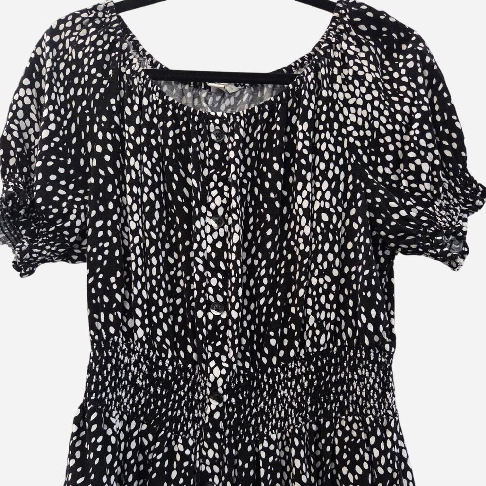 Cato black white polka